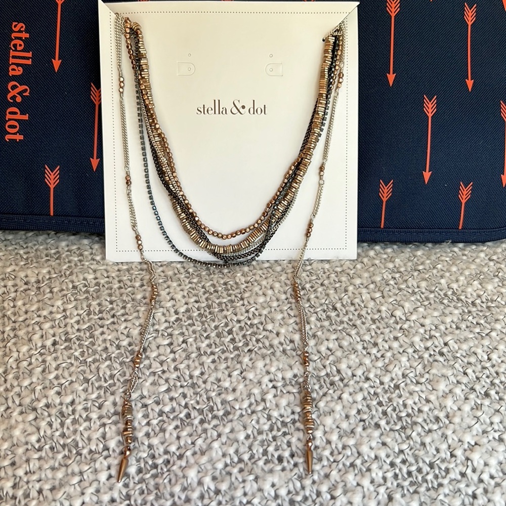 Stella & Dot Logan Layered Necklace